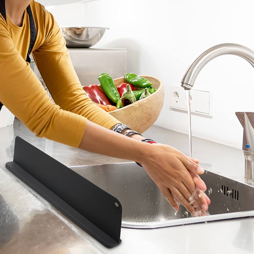 FetchSplash™ | Splash Guard for Kitchen Sink & Countertop |🔥BUY 1 GET 1 FREE🔥